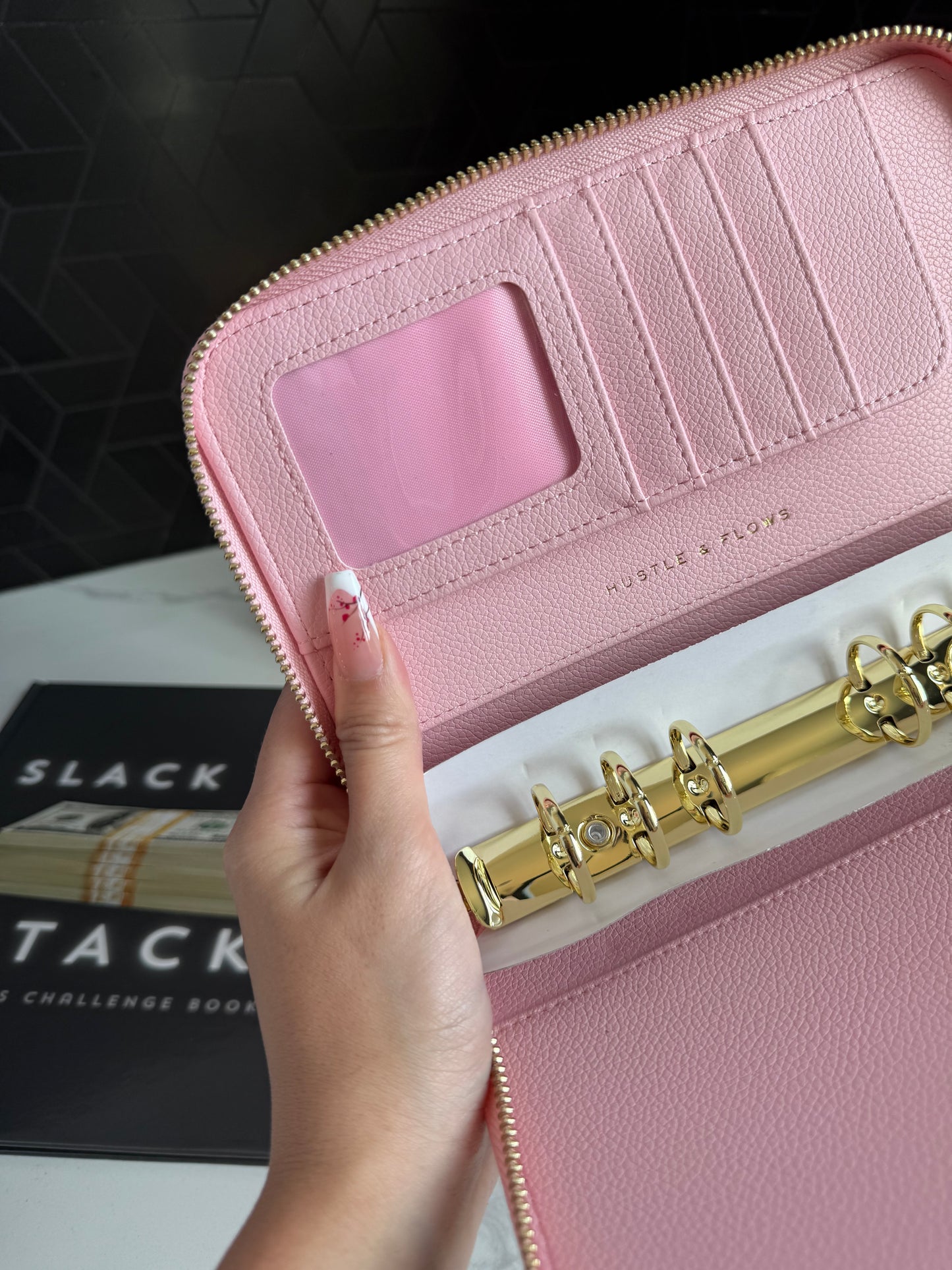 A6 Quilt Binder Zipper - Black or Pink